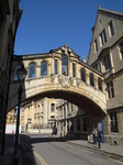 SX07847 Bridge between buildings over street in Oxford.jpg